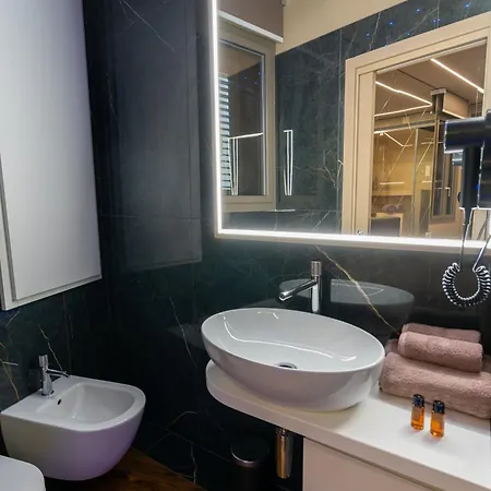 Roma15 Apartment *